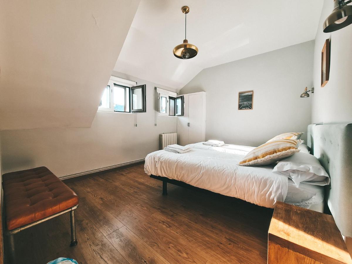 Casa Rural Valsain Lodge Ла-Прадера-де-Навалорно Экстерьер фото